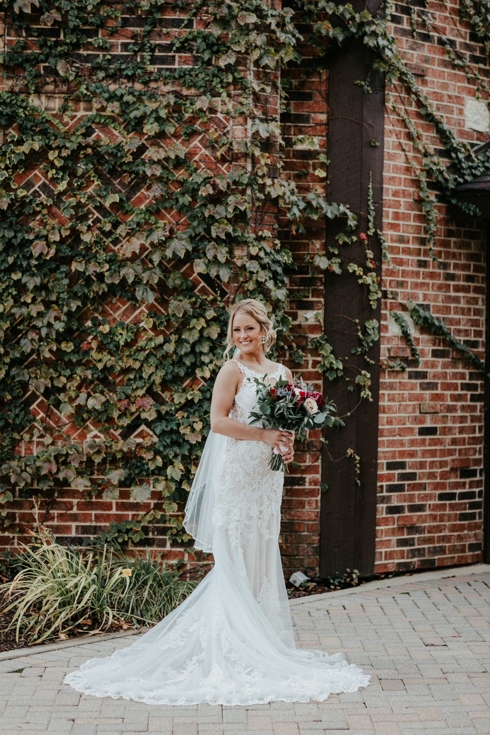 Bride + Groom Danielle Schury Photography Copyright 2019 (10).JPG