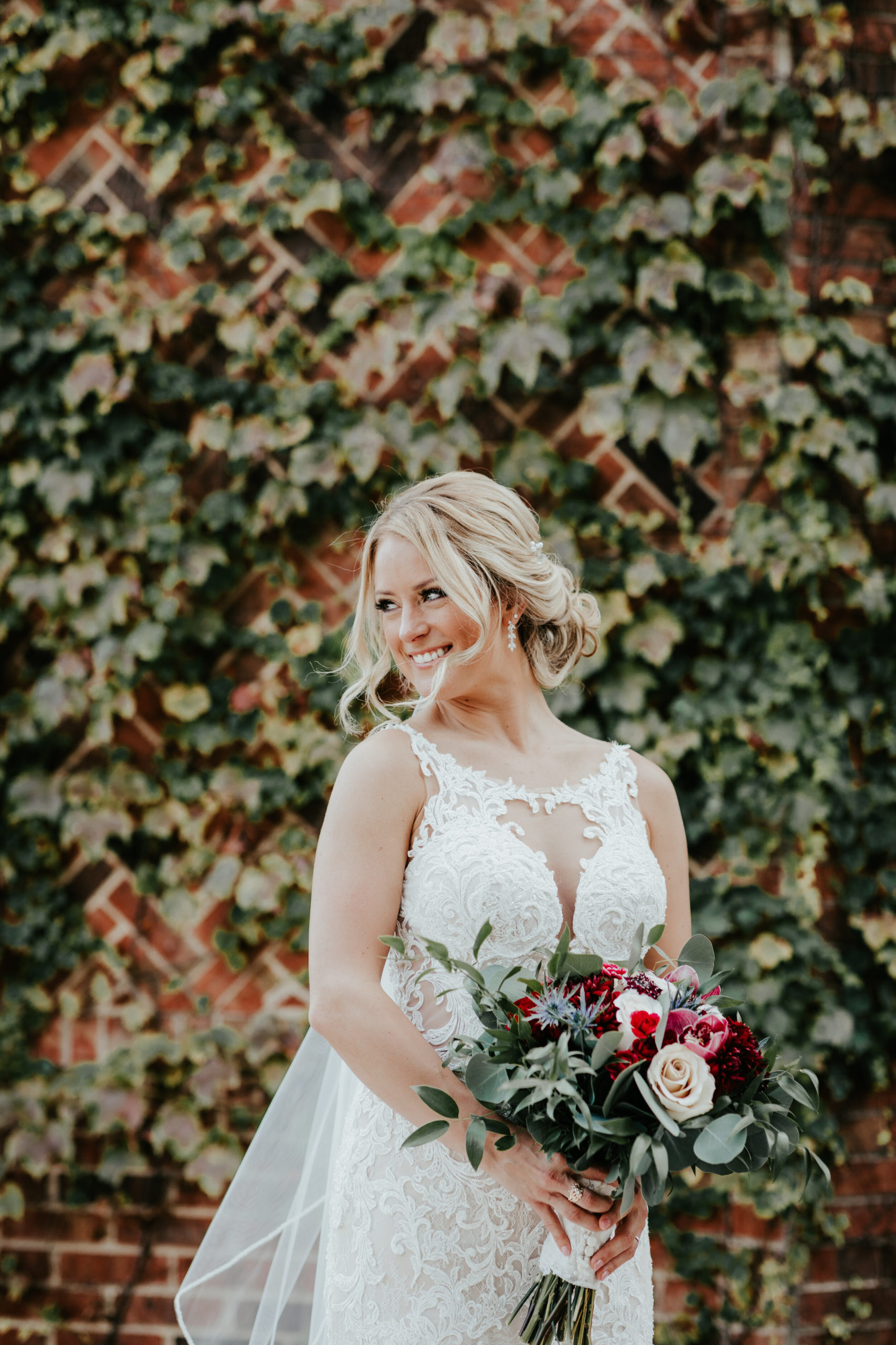 Bride + Groom Danielle Schury Photography Copyright 2019 (3).JPG